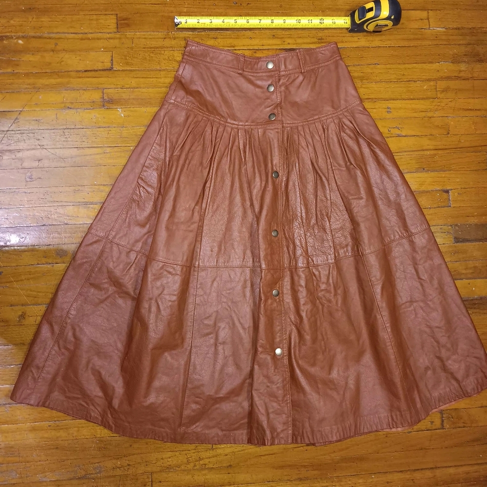 Toffs Vintage Brown Button-Down Leather Skirt With Pockets